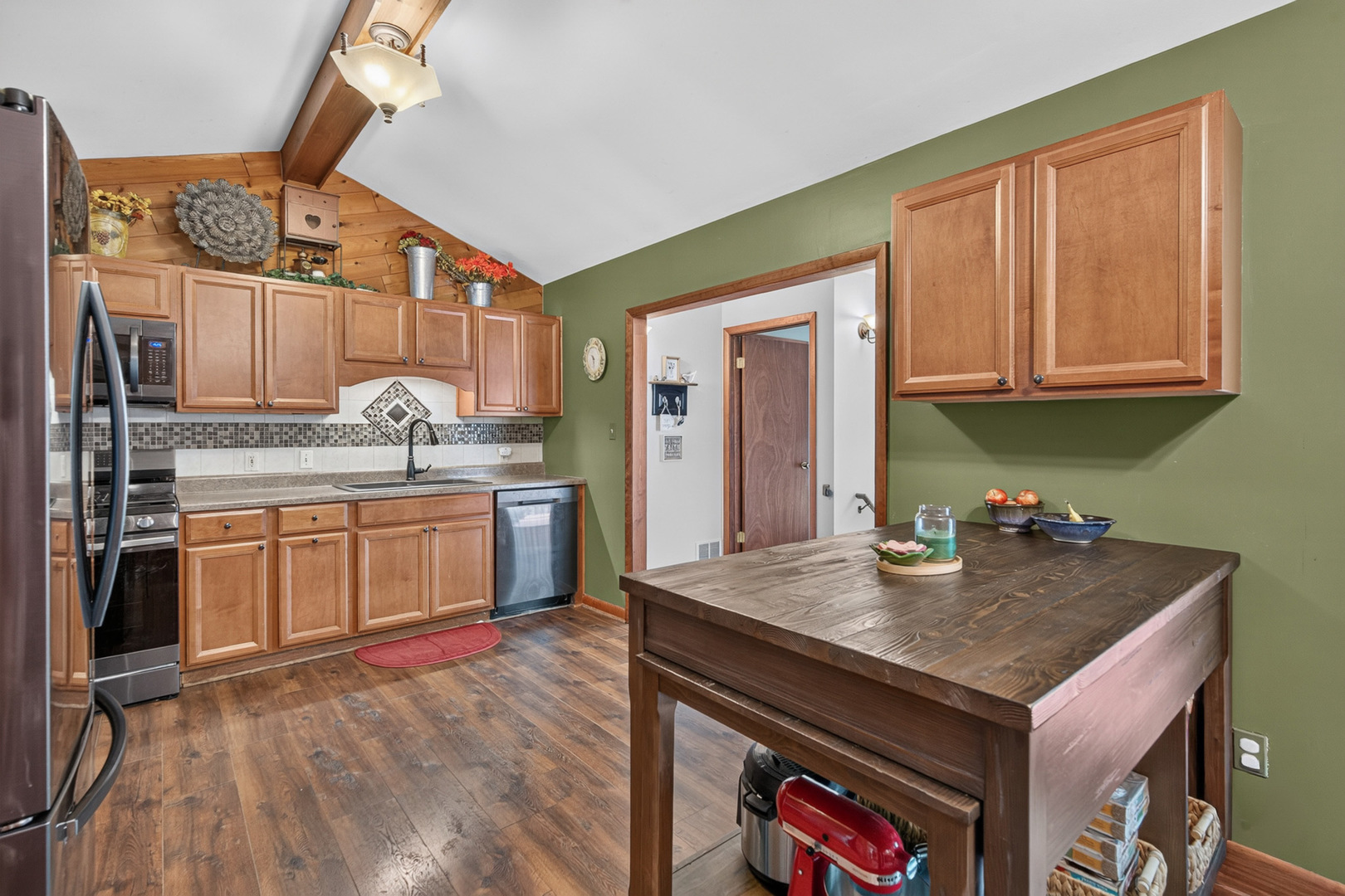 3215 Vista Terrace Property Photo 6