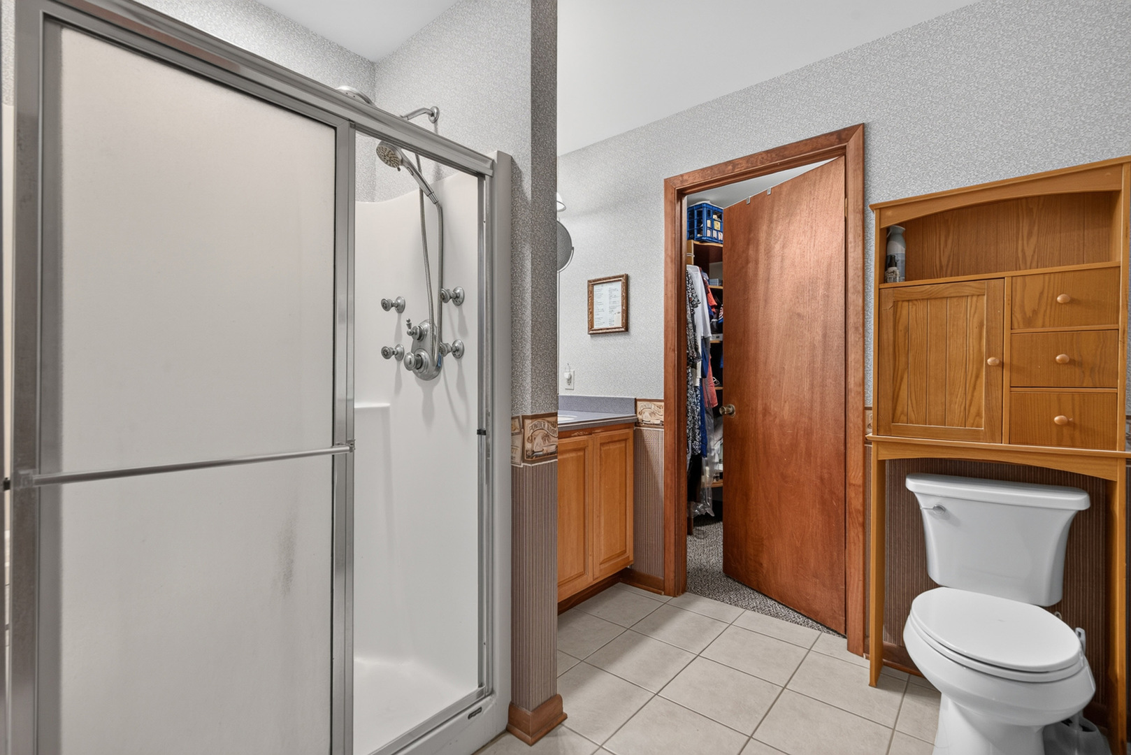 3215 Vista Terrace Property Photo 12