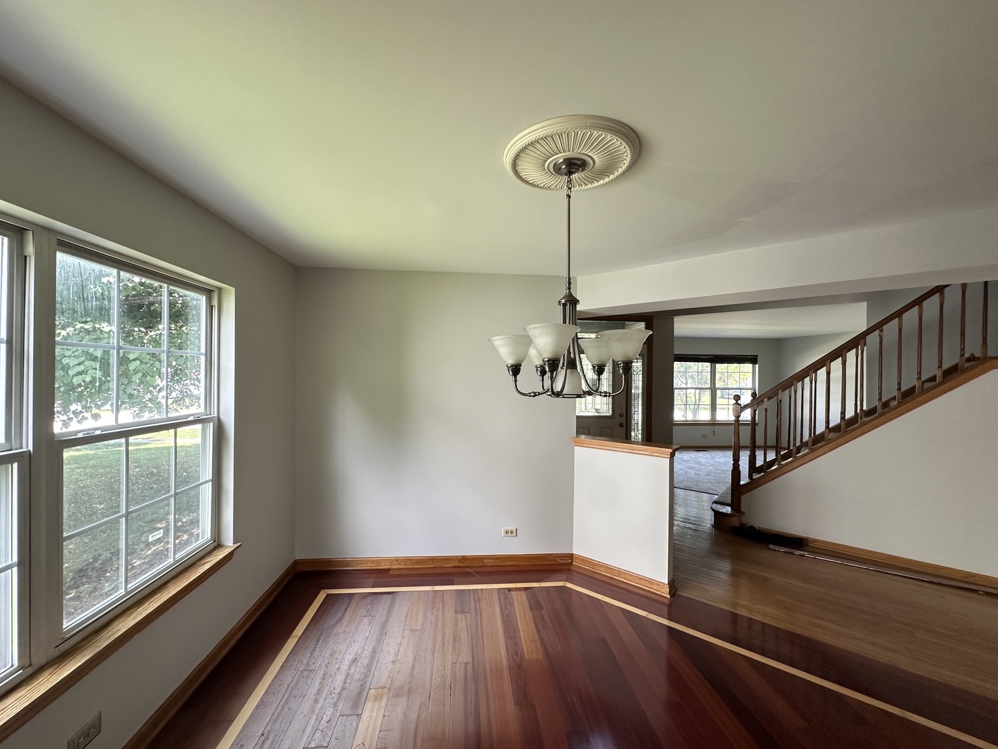 285 Shipland Drive Property Photo 5