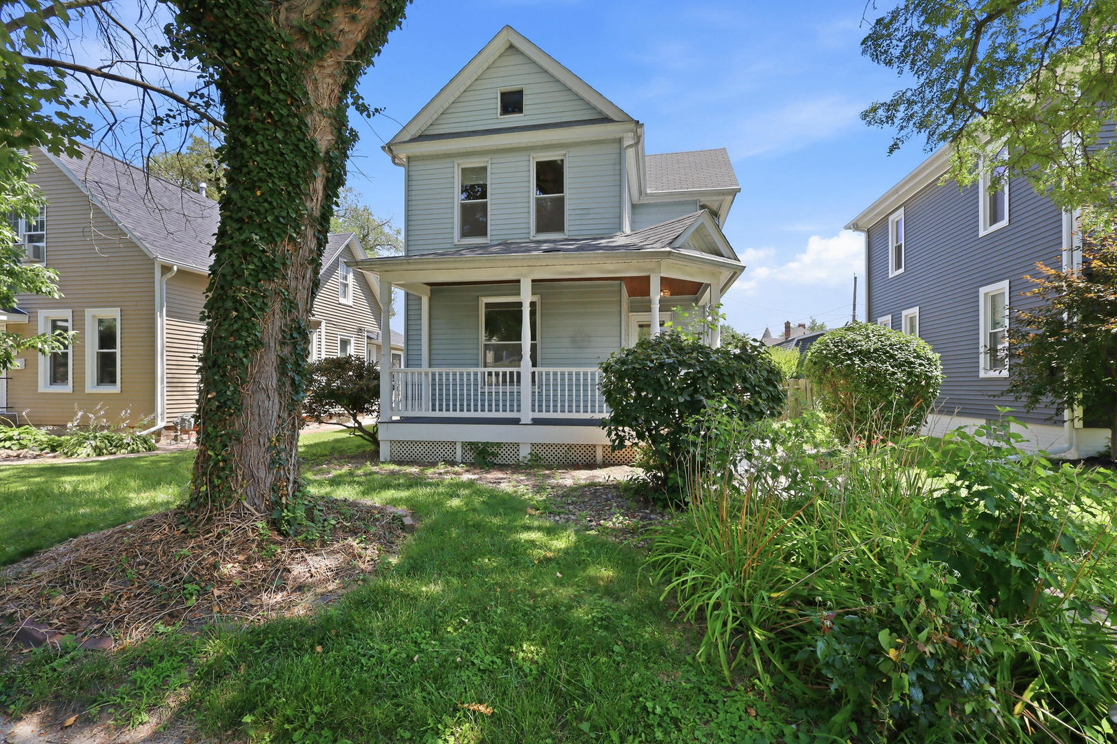 1810 15 Street Property Photo 3