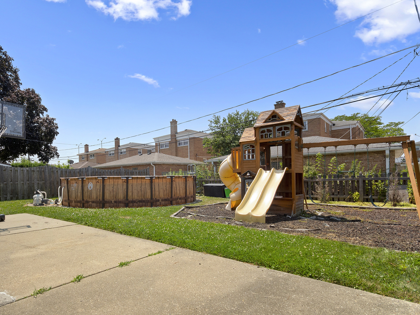8820 N Elmore Street Property Photo 41