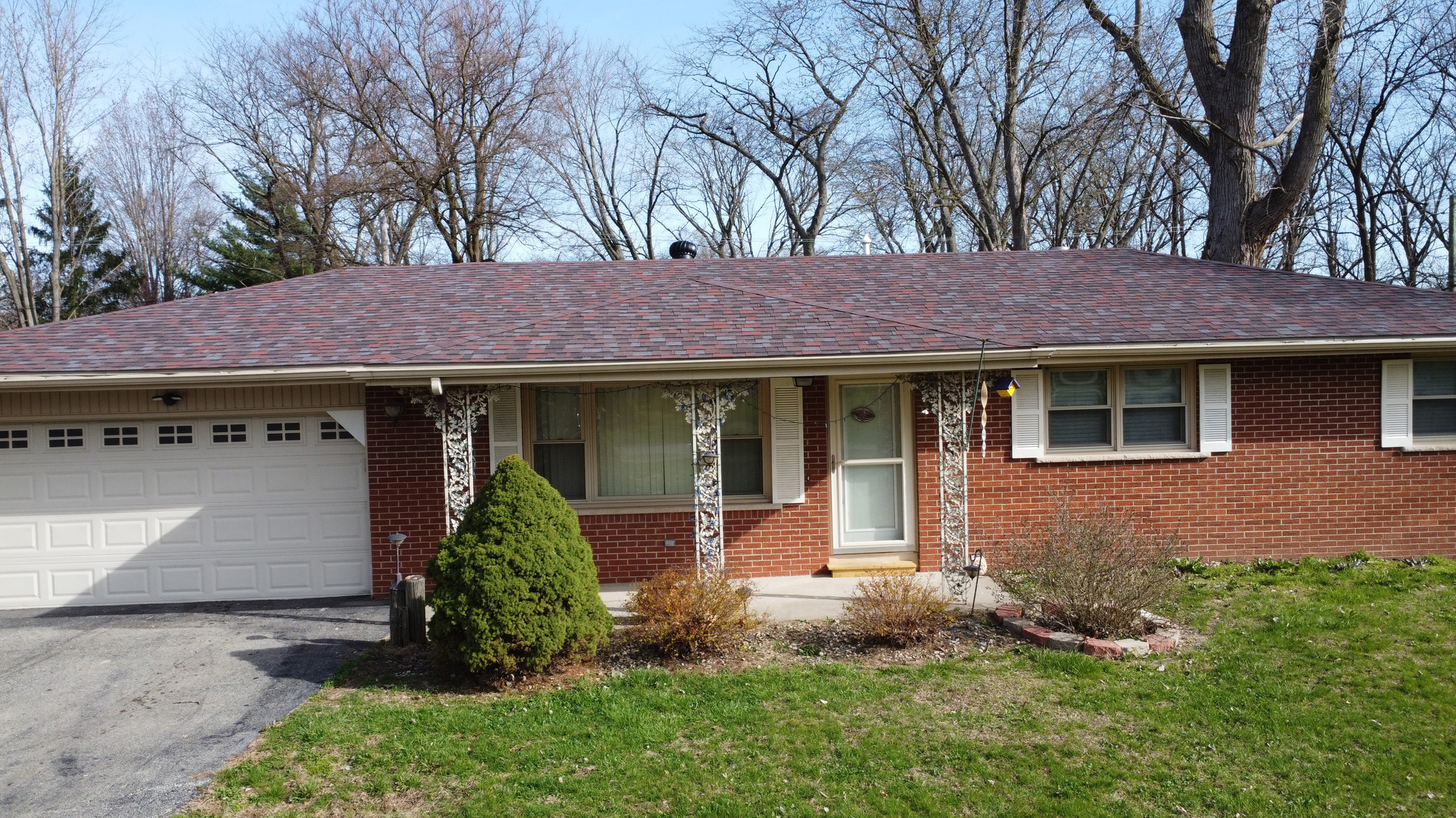 2775 E Riverview Drive Property Photo 2