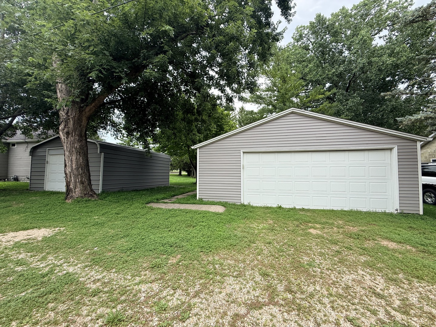 1 E Main Street Property Photo 8