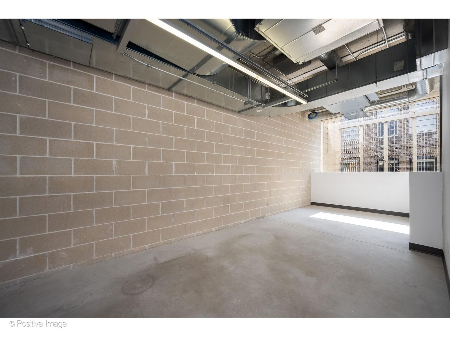 1704 N Damen Avenue Property Photo 14