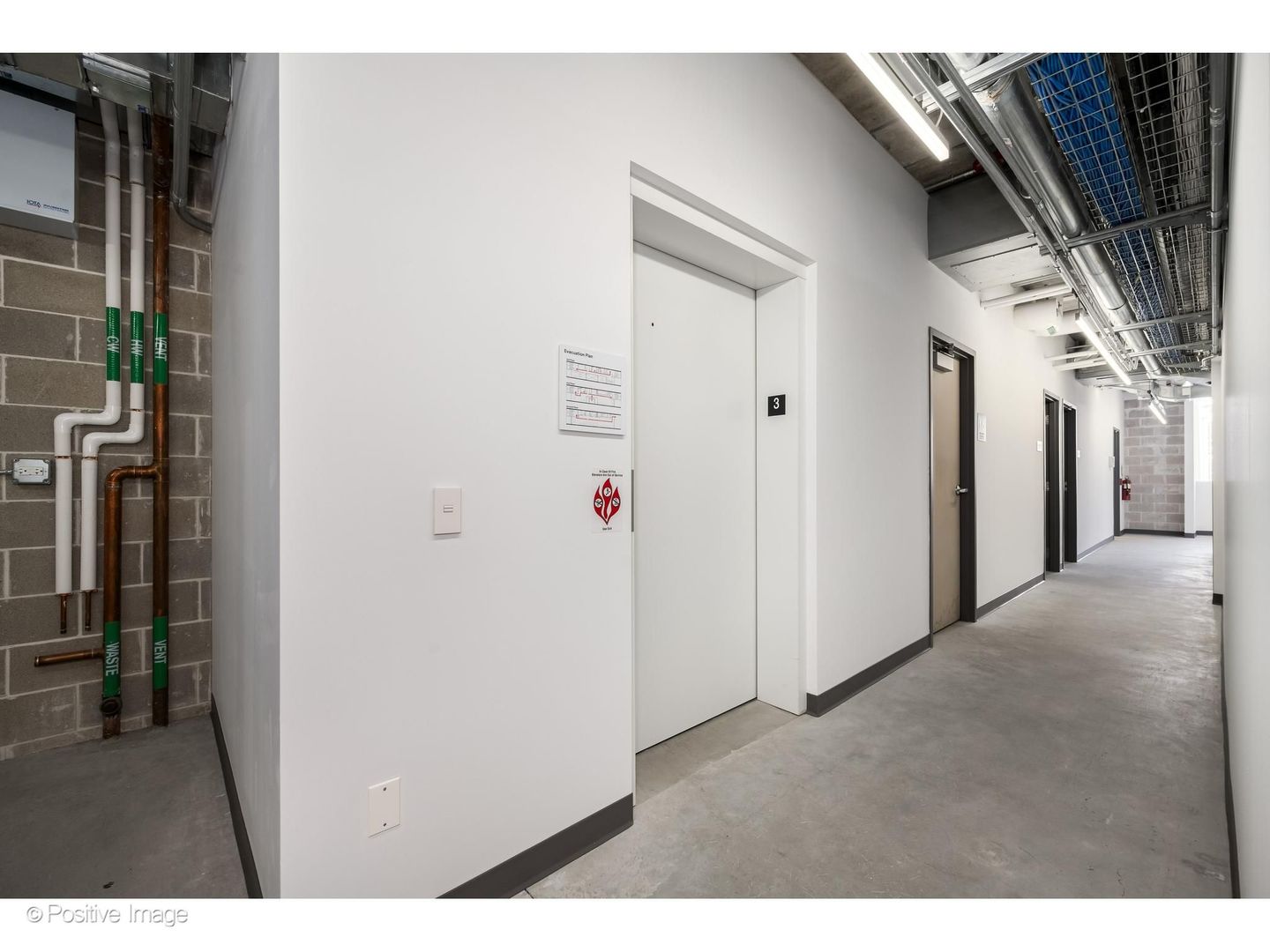1704 N Damen Avenue Property Photo 18