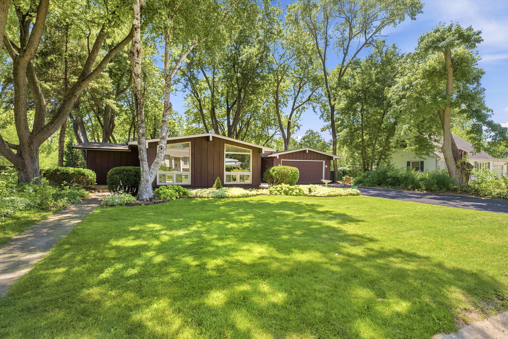 1305 Alicia Drive Property Photo 1