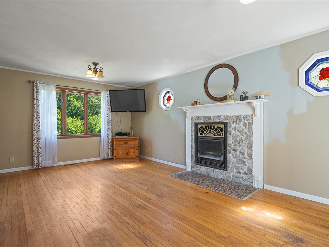 3637 Baxter Road Property Photo 9