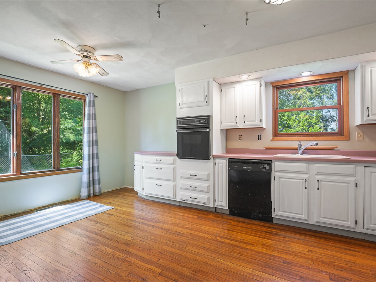 3637 Baxter Road Property Photo 11