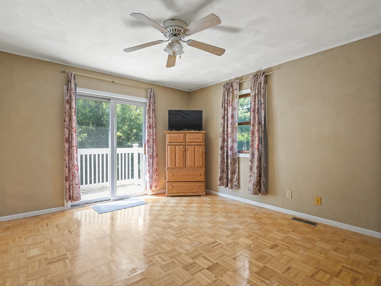 3637 Baxter Road Property Photo 19