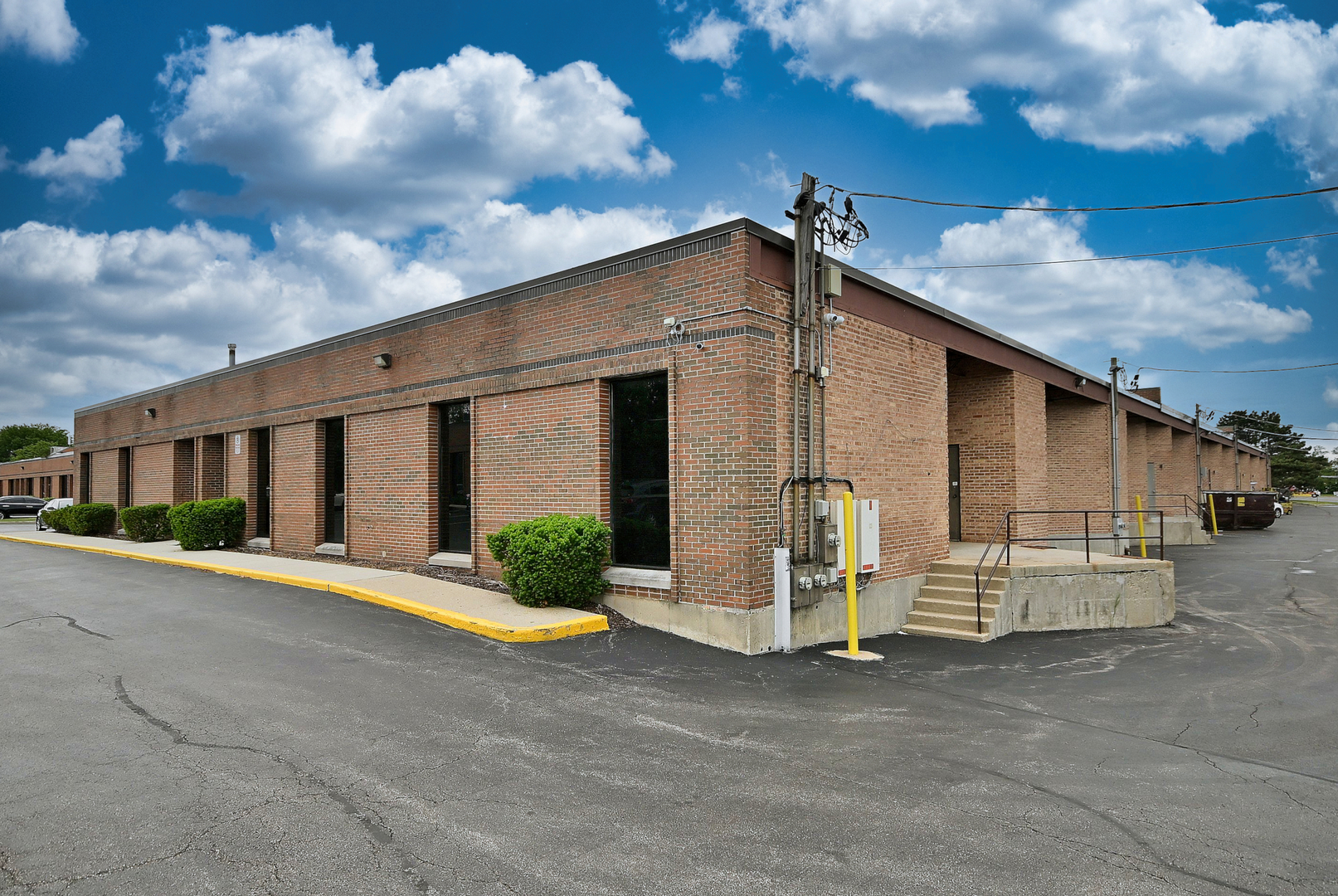 1222 Remington Road Property Photo 4