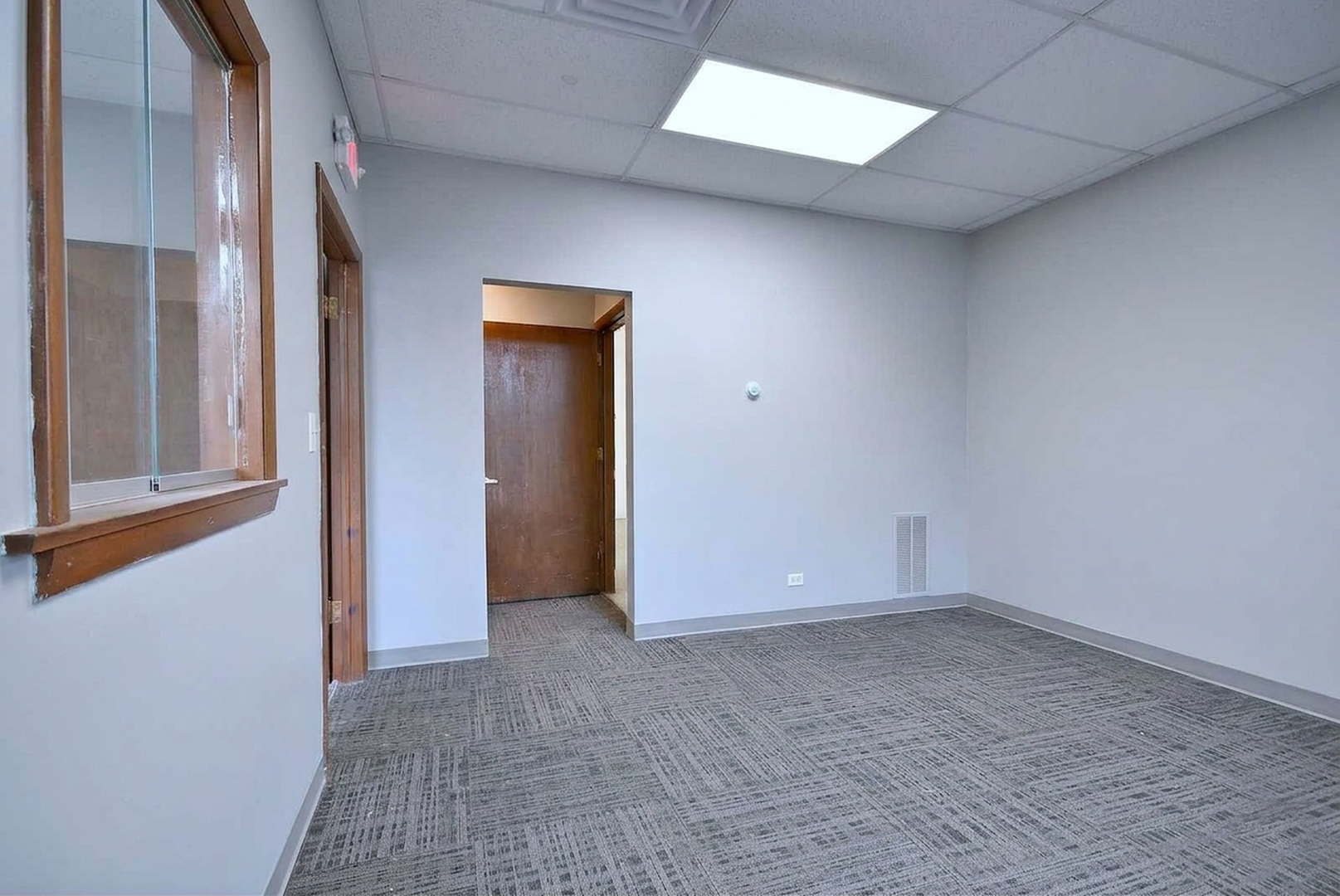 1222 Remington Road Property Photo 16