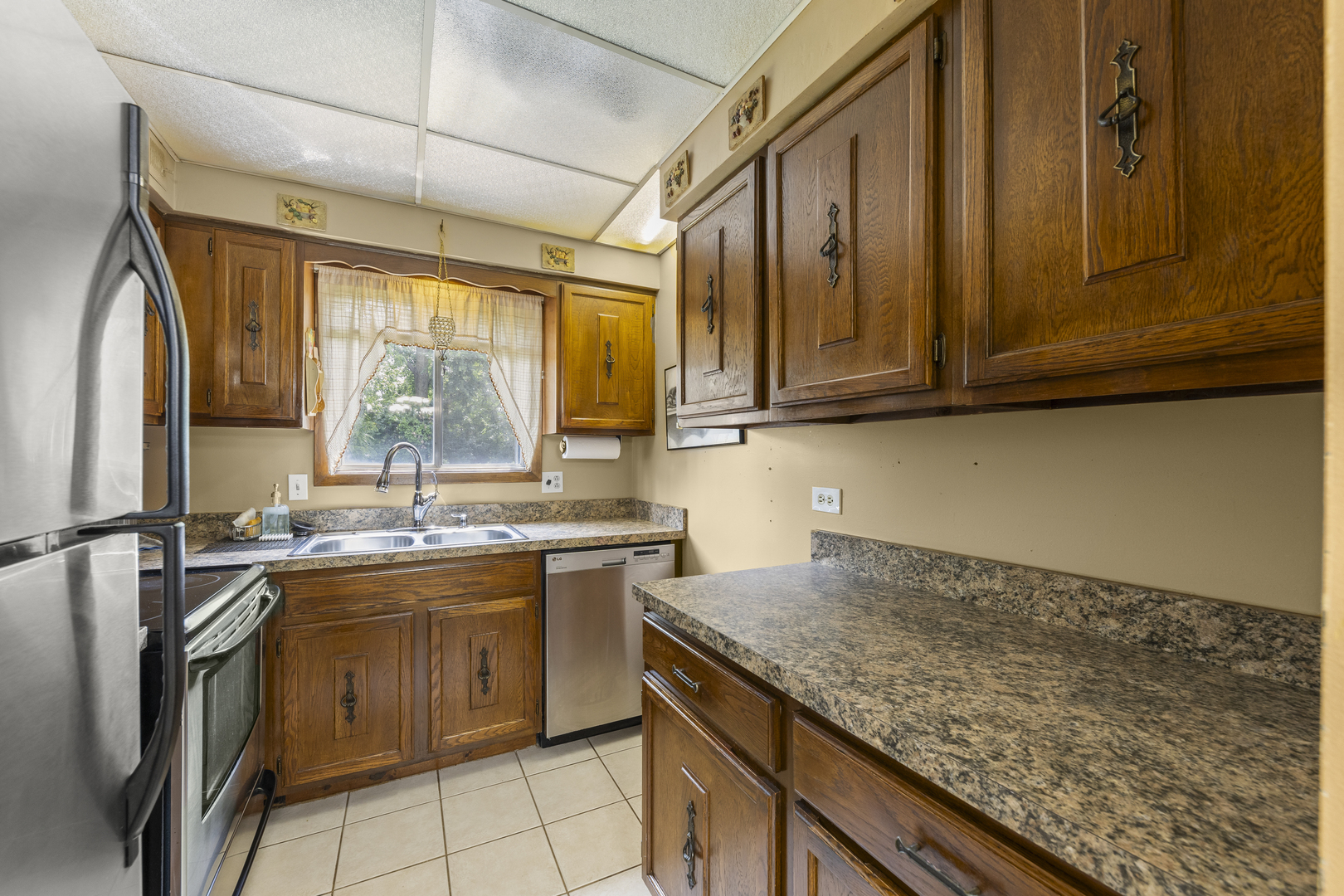 5707 129th Street 2d Property Photo 8