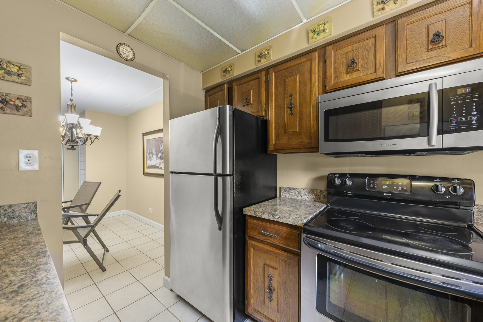 5707 129th Street 2d Property Photo 9