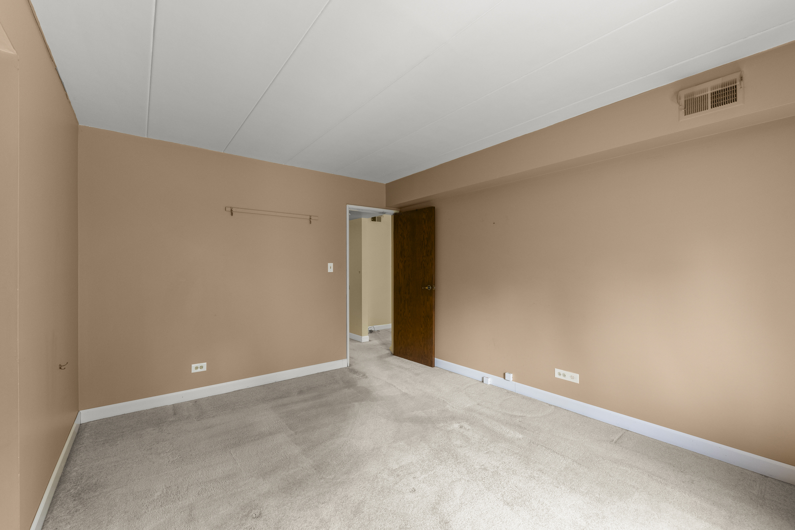5707 129th Street 2d Property Photo 12