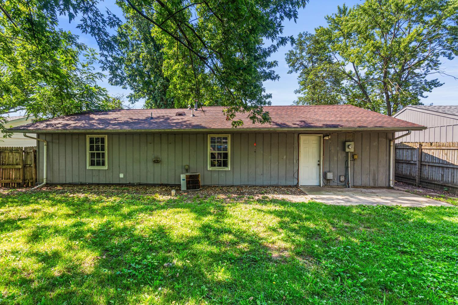 1165 Clark Street Property Photo 5