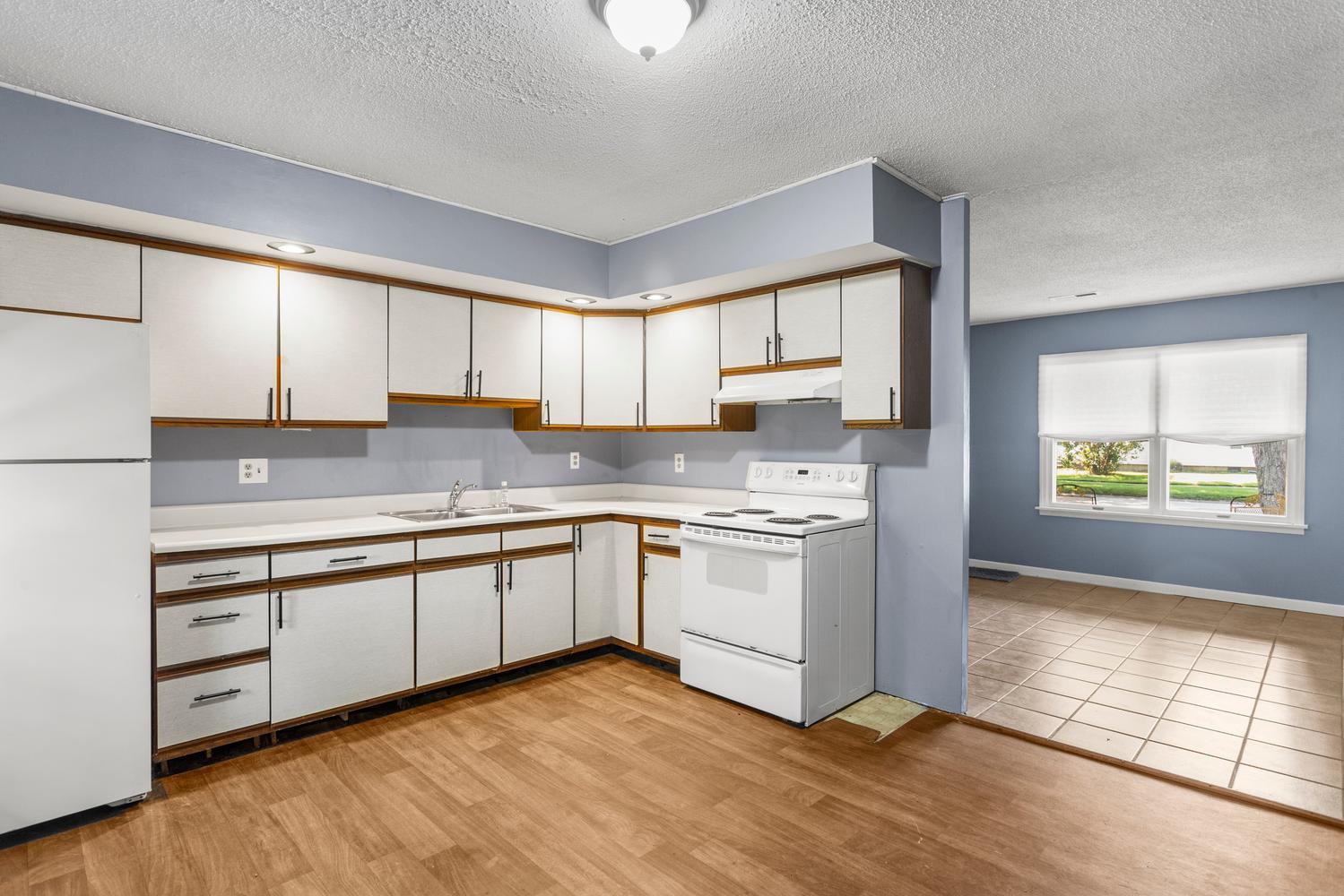 1165 Clark Street Property Photo 16