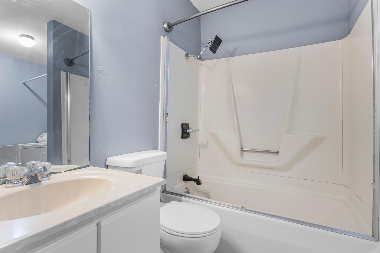 1165 Clark Street Property Photo 23