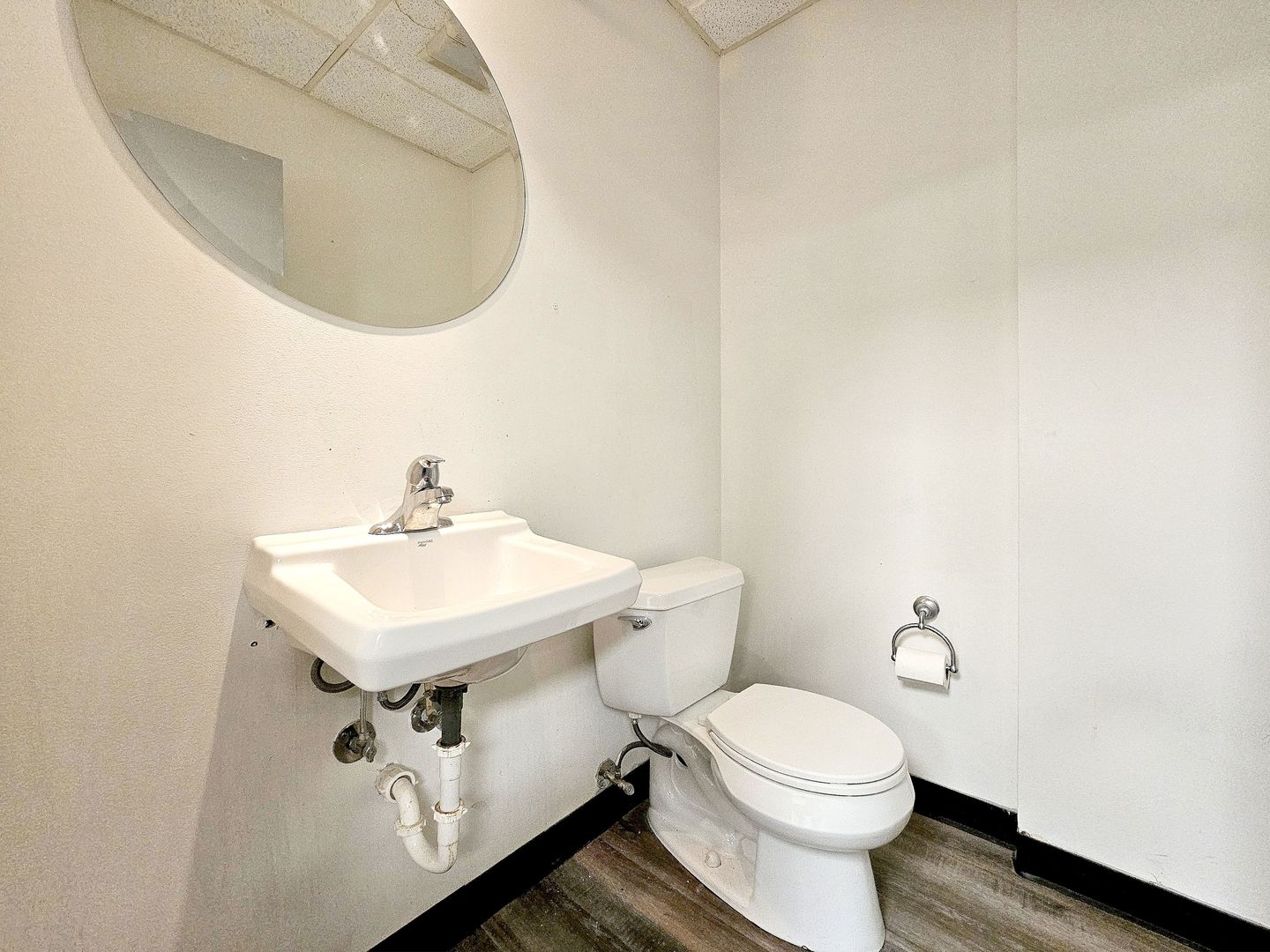 1232 Remington Road Property Photo 22