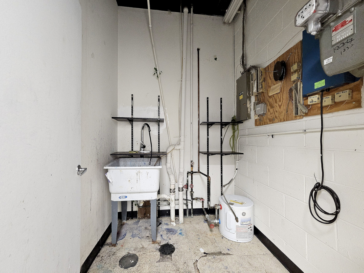 1232 Remington Road Property Photo 24