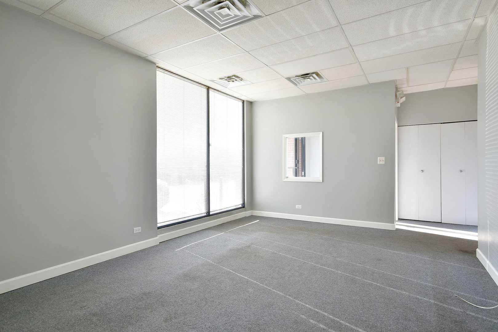 1254 Remington Road B Property Photo 6