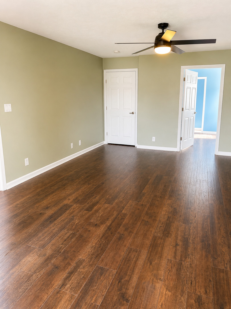 10914 W Kemper Lane Property Photo 19
