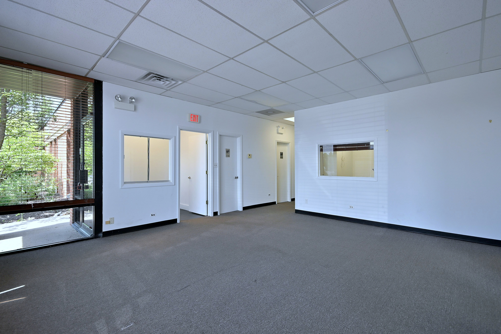 1238 Remington Road Property Photo 5