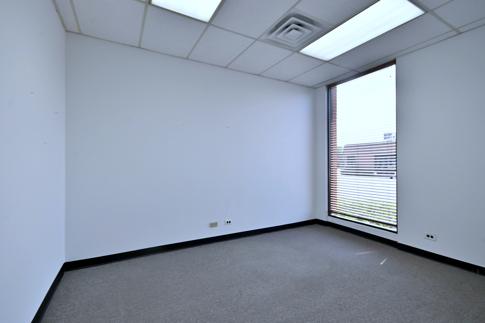 1238 Remington Road Property Photo 10