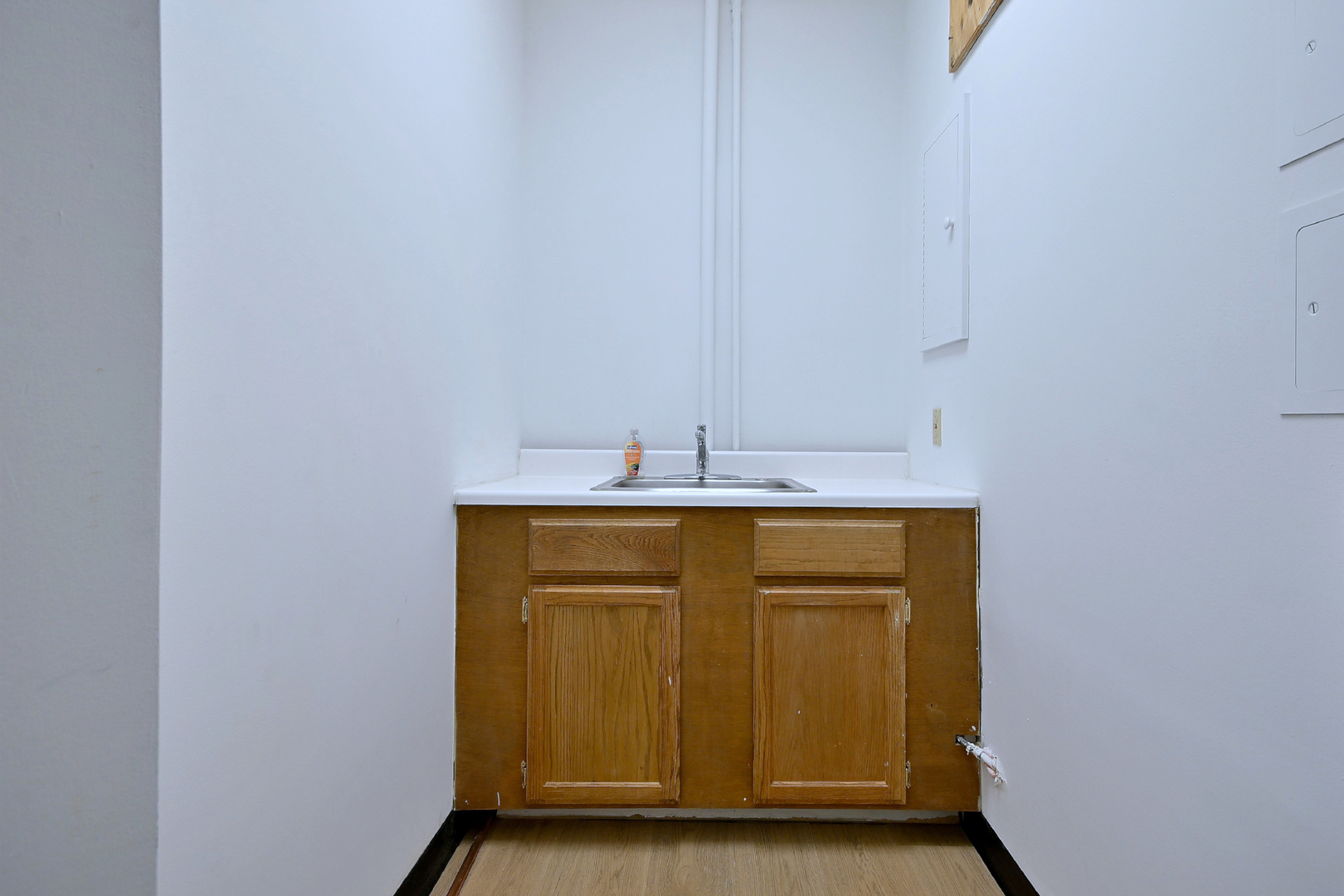 1238 Remington Road Property Photo 13