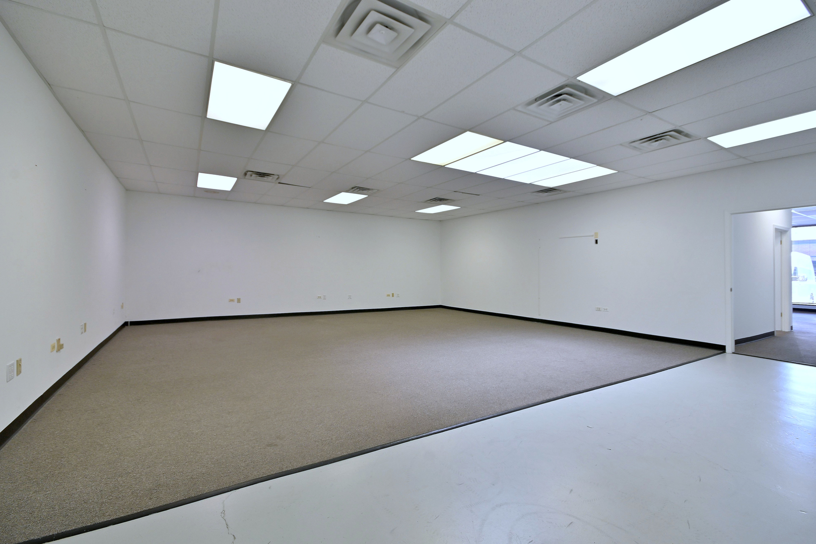 1238 Remington Road Property Photo 19