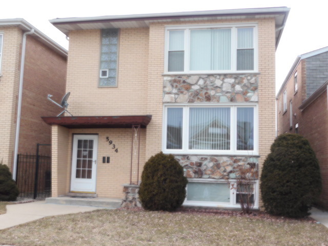 5934 S Kolin Avenue G Property Photo 1