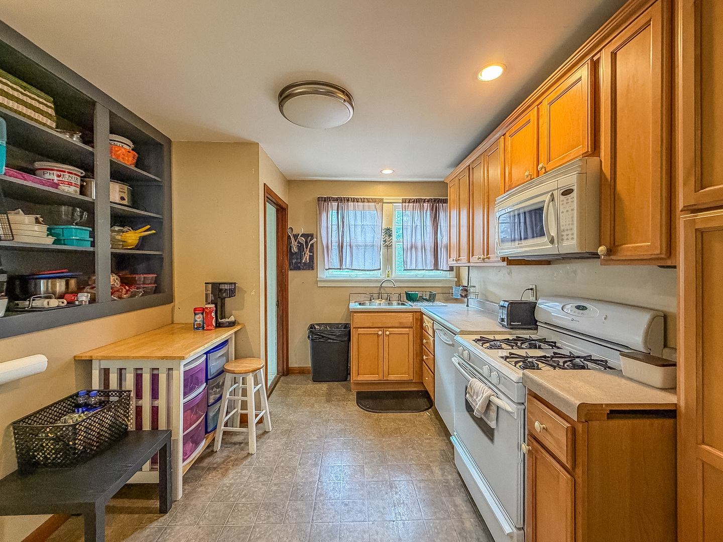 626 N Carico Street Property Photo 11