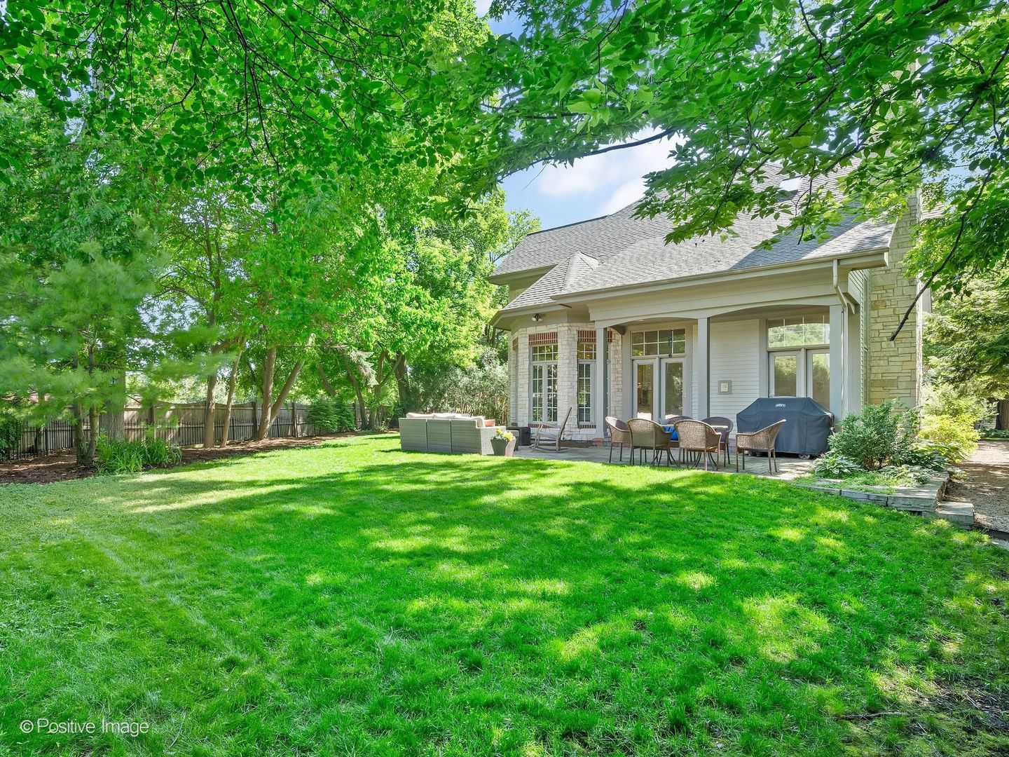 130 S Madison Street Property Photo 33