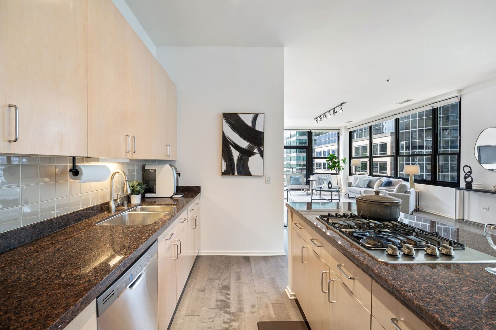 130 S Canal Street 803 Property Photo 9