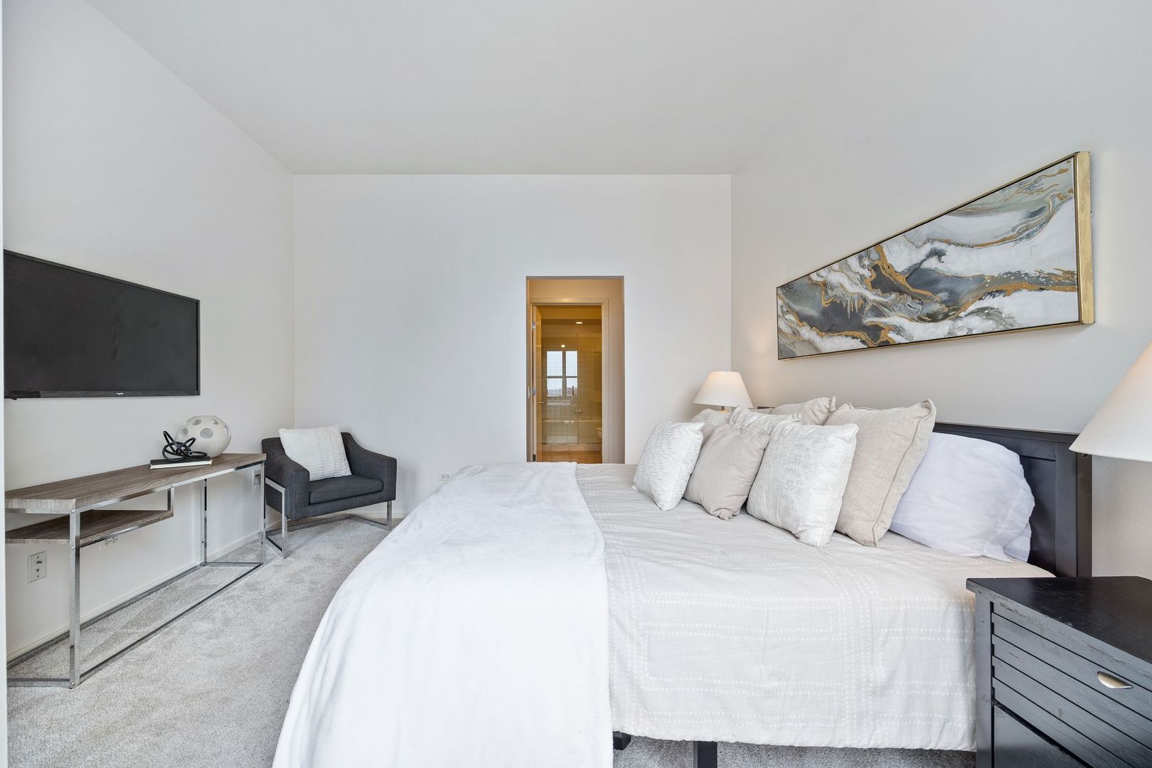 130 S Canal Street 803 Property Photo 12