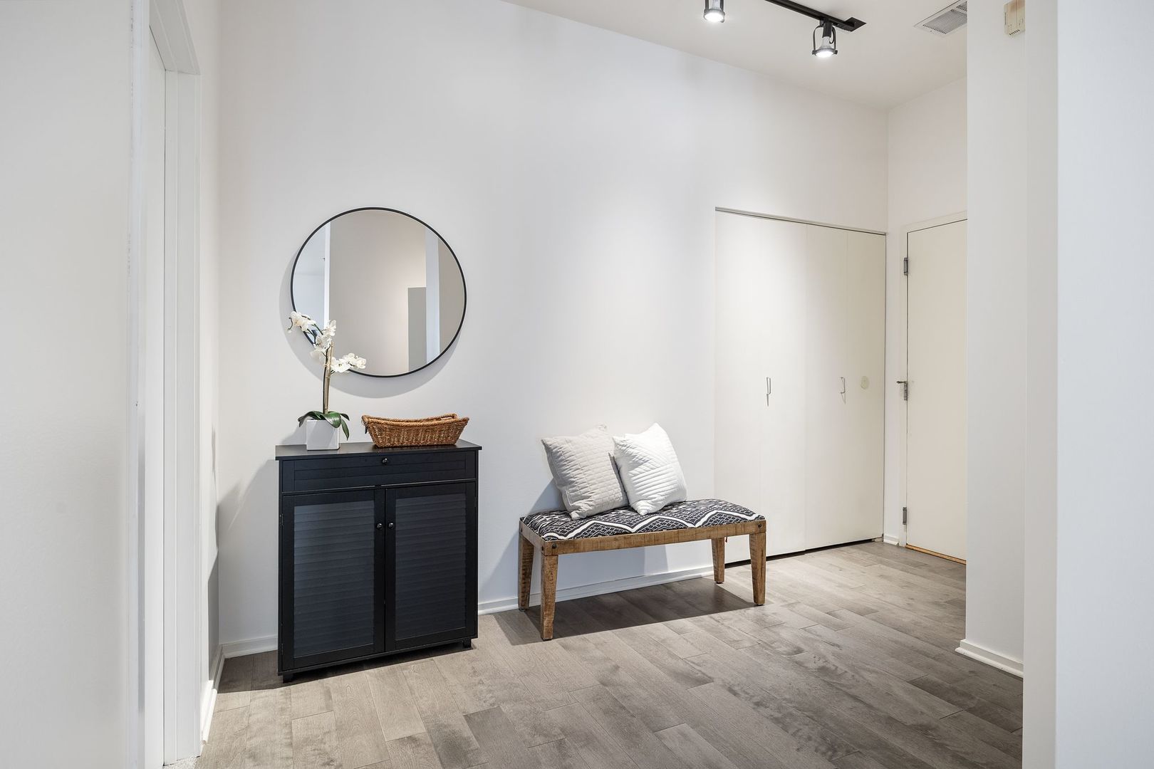 130 S Canal Street 803 Property Photo 20