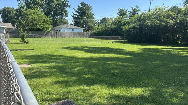 2201 N Hawthorne Avenue Property Photo 2