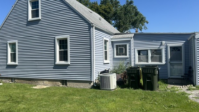 2201 N Hawthorne Avenue Property Photo 3