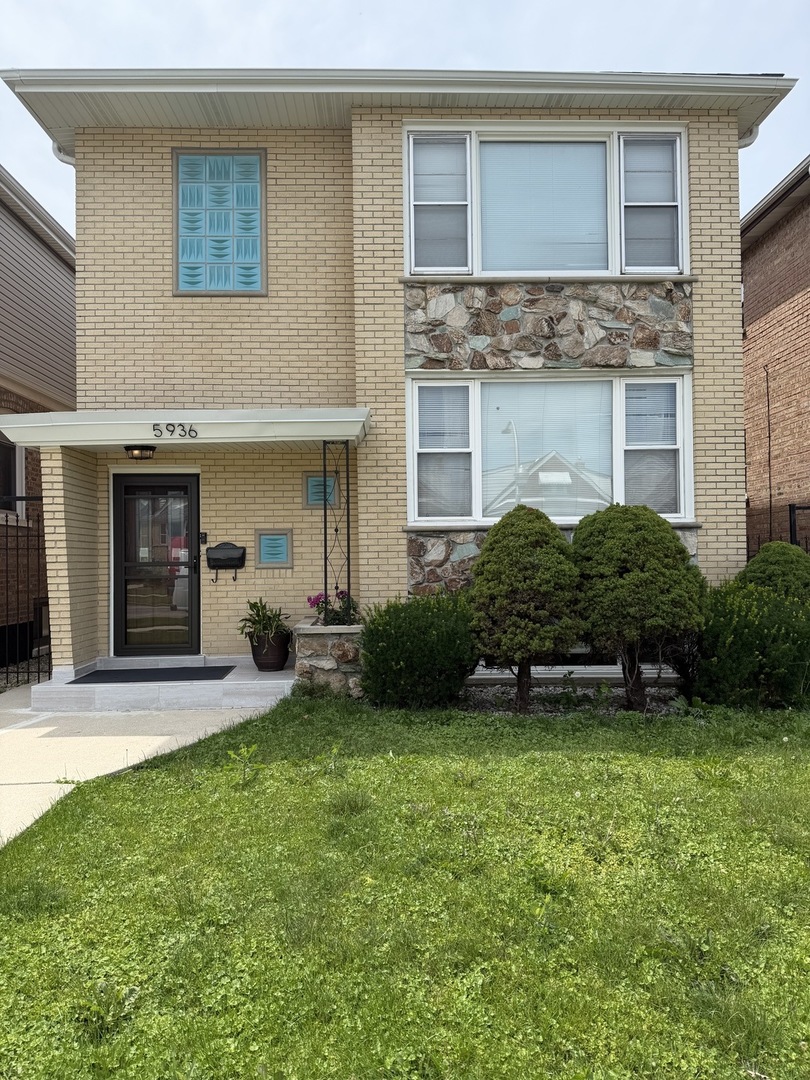 5936 S Kolin Avenue G Property Photo 1