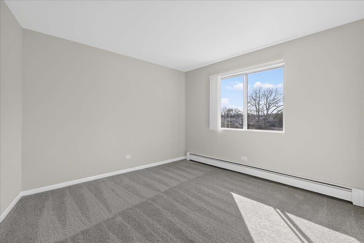 716 W 65th Street 6 Property Photo 20