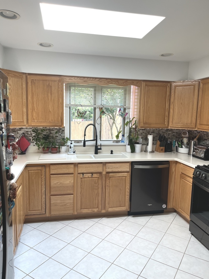 12700852 Property Photo 12