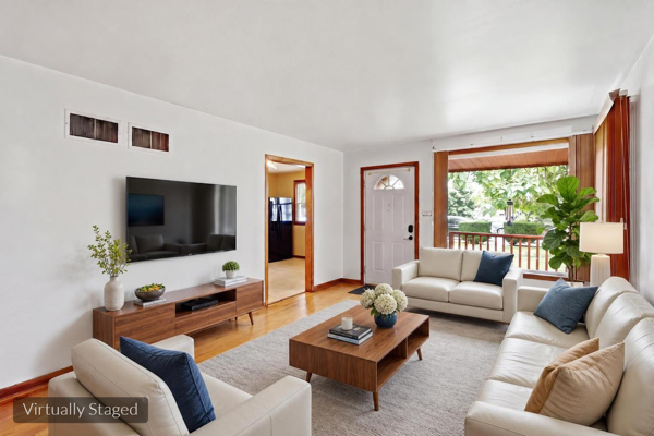 2213 Elm Street Property Photo 4