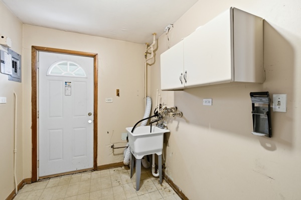2213 Elm Street Property Photo 15