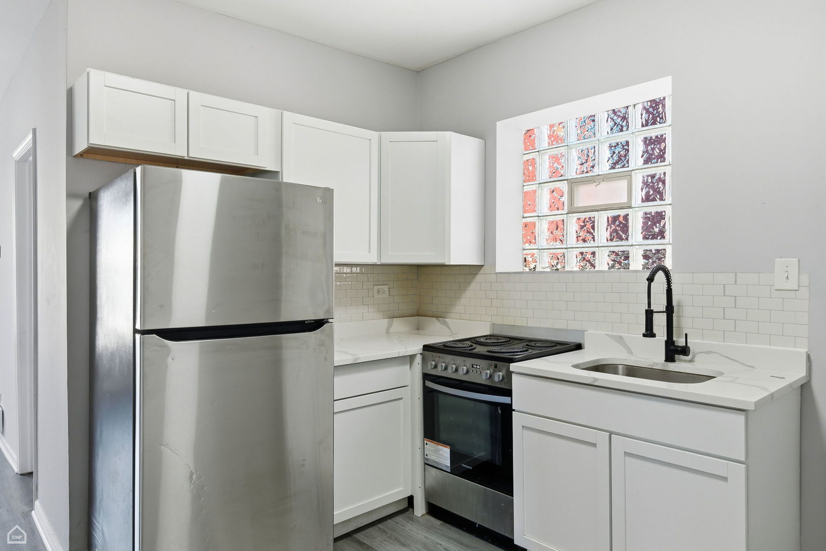 16 E 118th Place 1f Property Photo 2