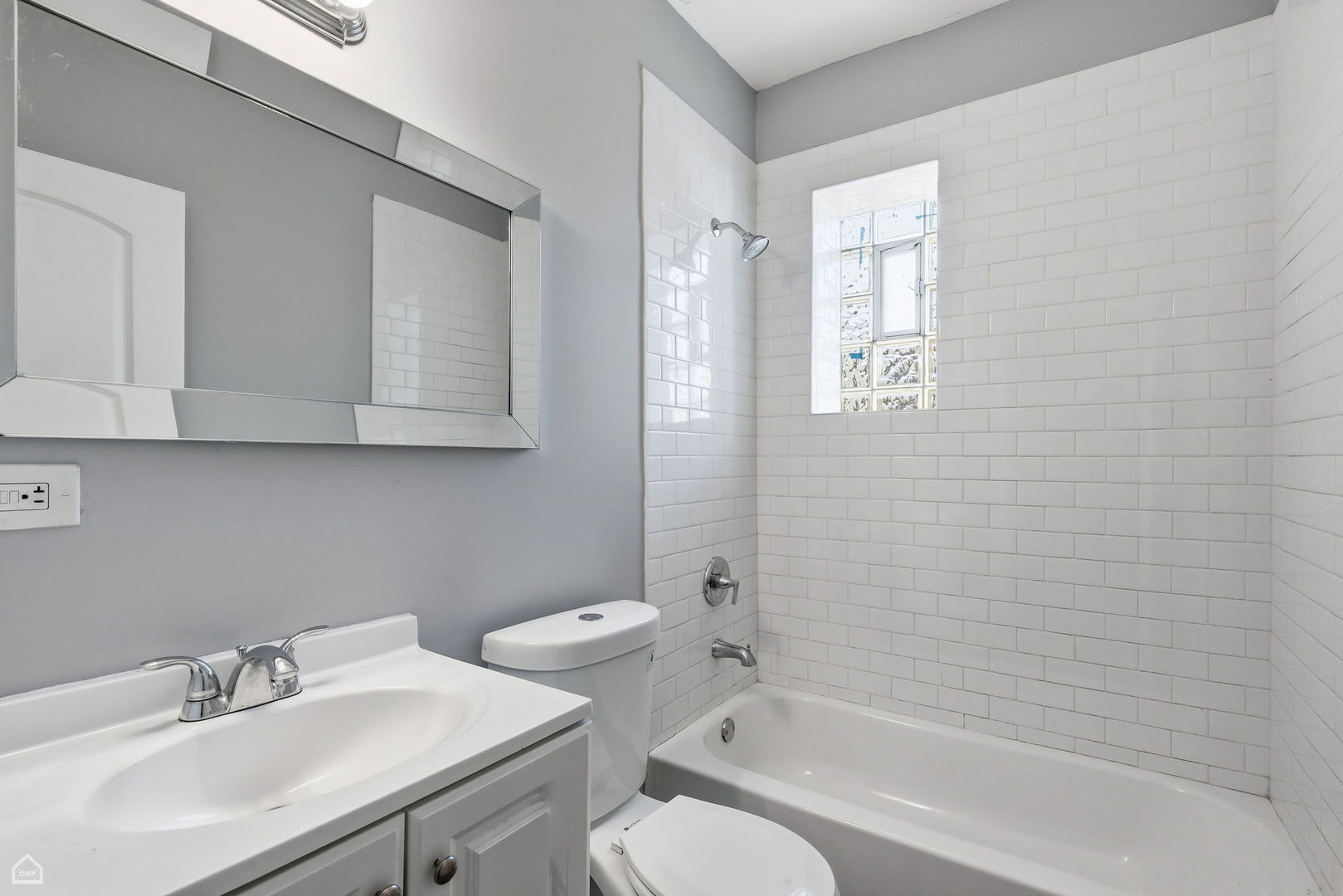 16 E 118th Place 1f Property Photo 8