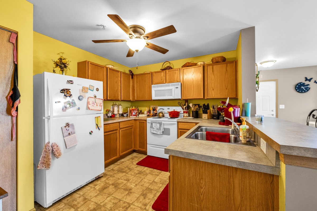 122 Bertram Drive D Property Photo 9