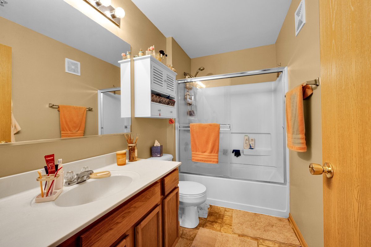 122 Bertram Drive D Property Photo 15