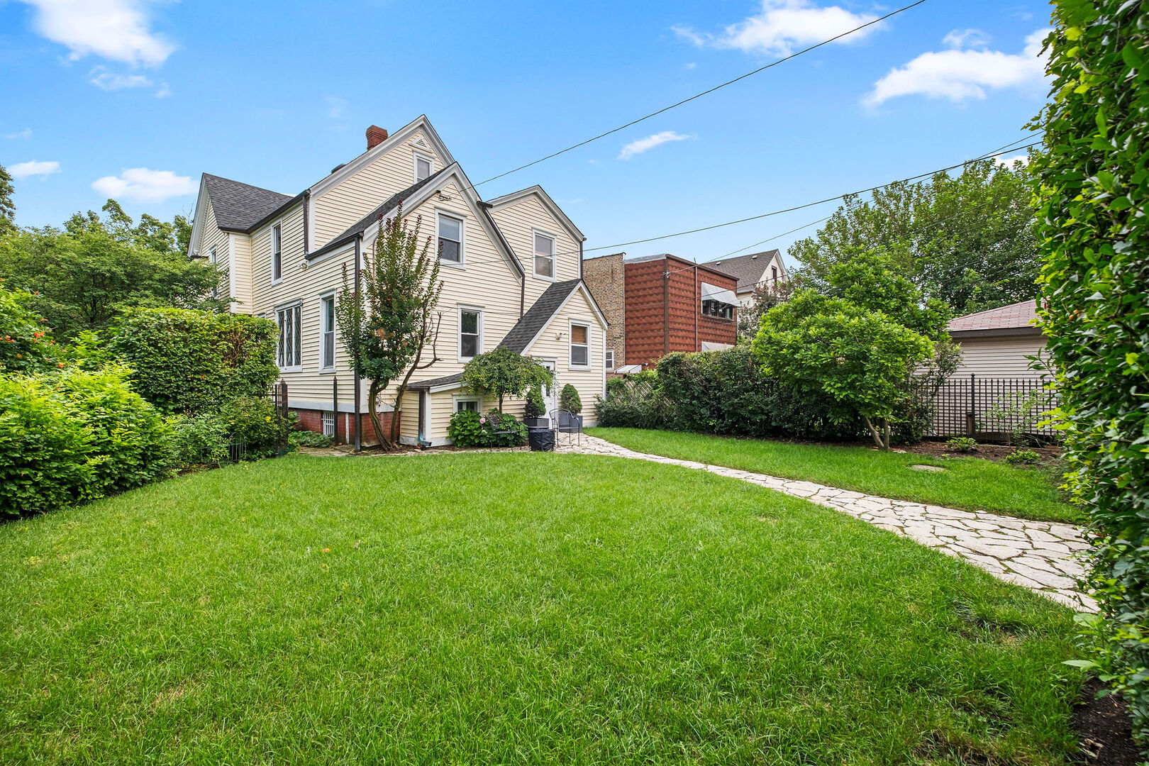 4454 N Kostner Avenue Property Photo 30