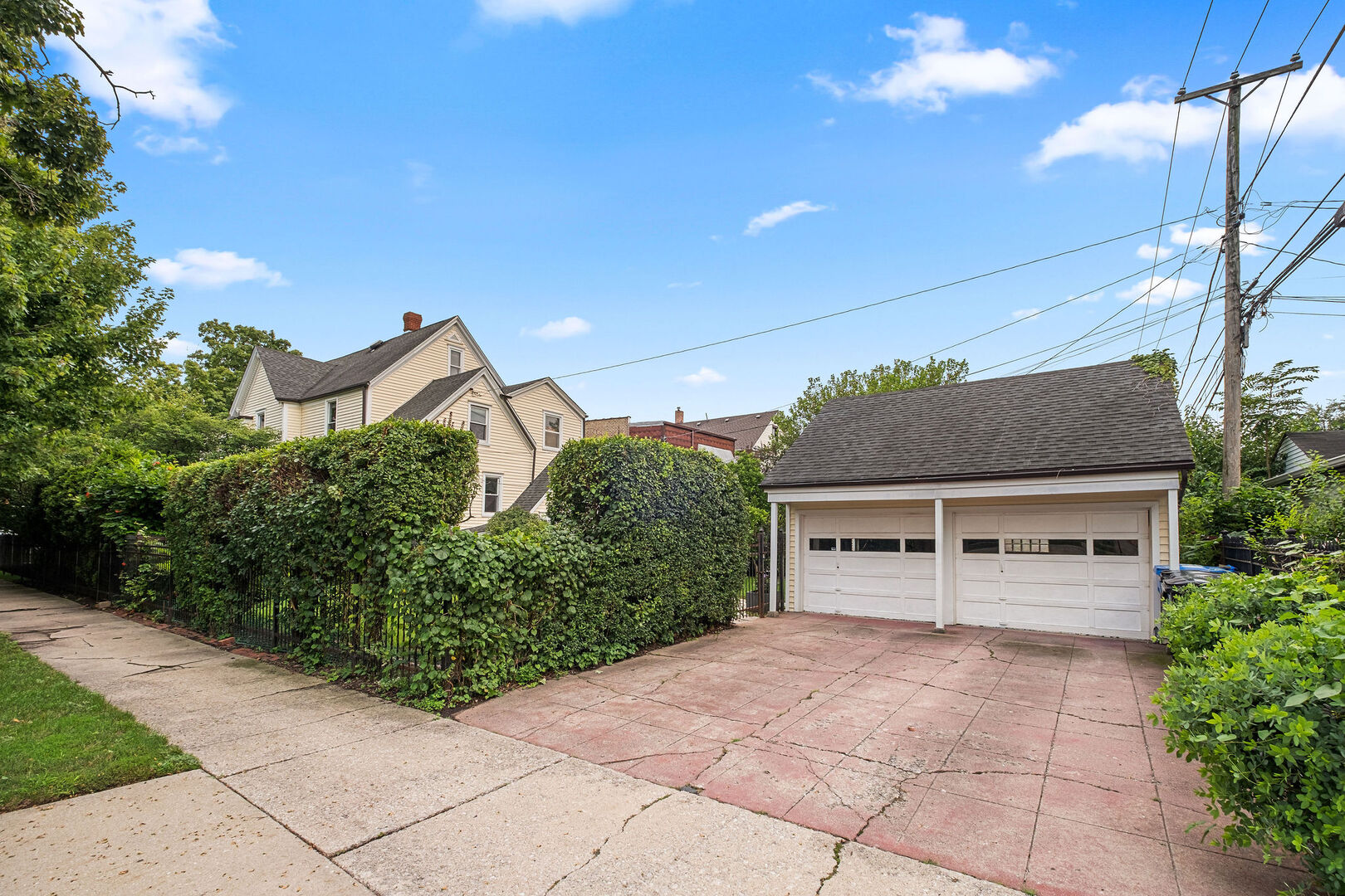 4454 N Kostner Avenue Property Photo 32