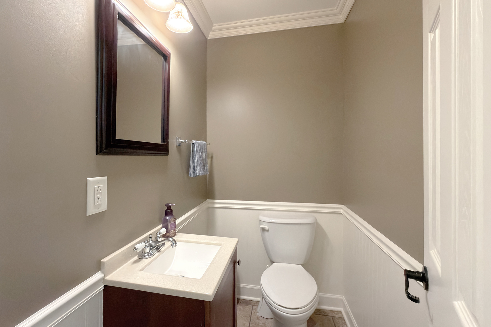 967 Cardiff Drive Property Photo 12