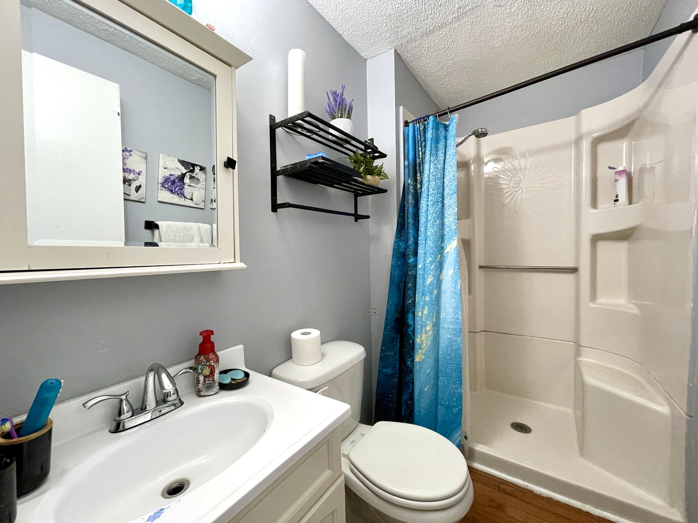 480 W Bethel Drive Property Photo 17